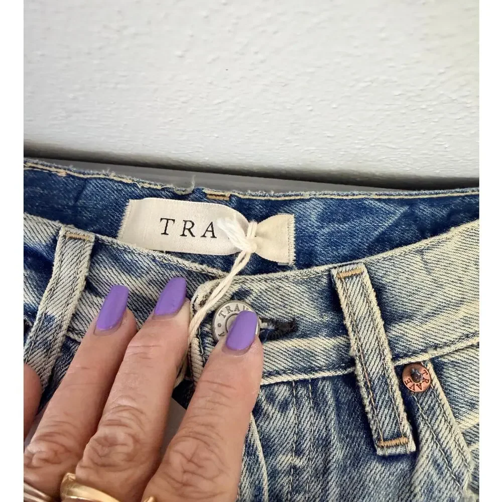 TRAVE Distressed Straight Leg Jeans Raw Hem Cropped 26 - Picture 5 of 10